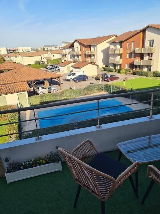 Splendid T2 Piscine En Ete Avec Terrasse, Airbus Et Aeroport Apartman Toulouse Franciaország